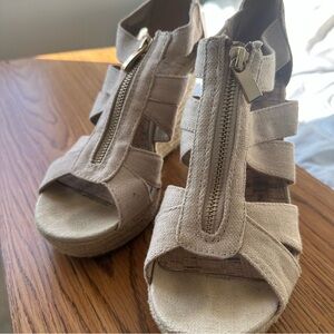 Merona Tan Wedge Sandals with Zipper